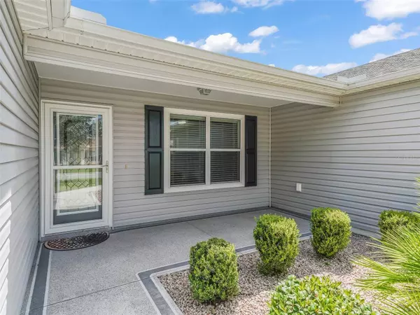 702 EASTBOURNE LN, The Villages, FL 32163