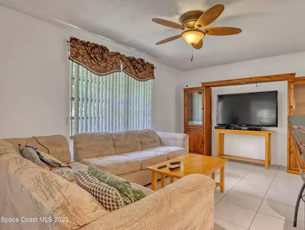 1878 Macklin Street NW, Palm Bay, FL 32907