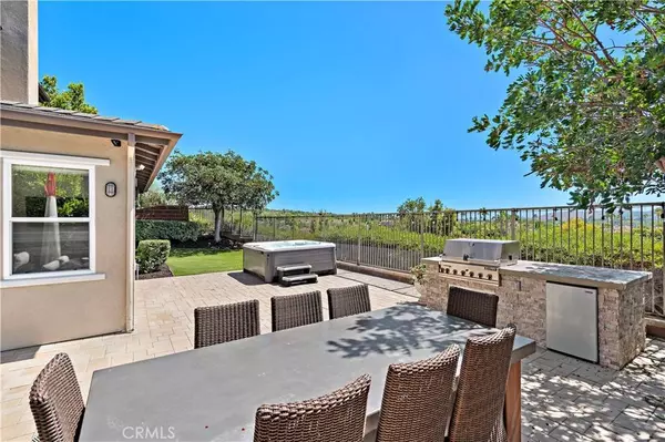 10 Blue Spruce, Ladera Ranch, CA 92694