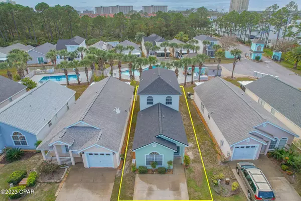 11819 Seashore LN, Panama City Beach, FL 32407