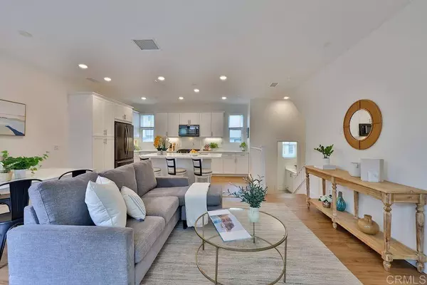 2756 Via Alta PL, San Diego, CA 92108