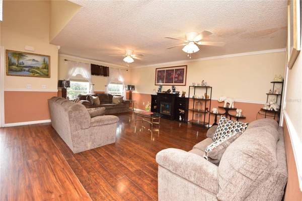 185 BELLEAIRE DR, Palm Coast, FL 32137