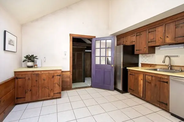 452 Franklin St, Duxbury, MA 02332