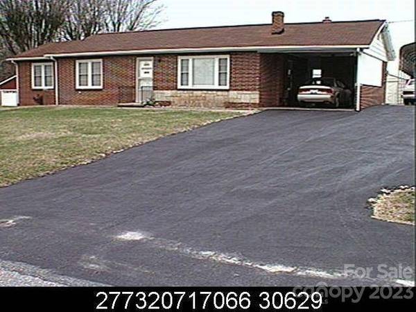 2890 Perry DR, Connelly Springs, NC 28612