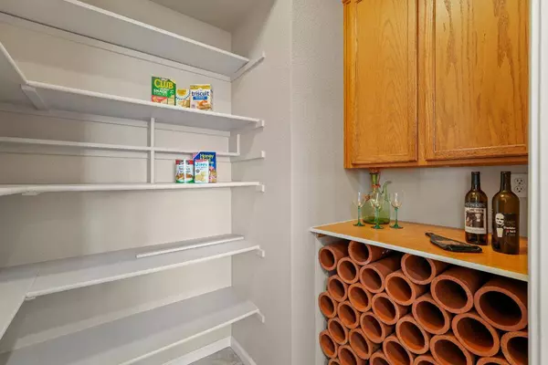 888 Downing CIR, Lincoln, CA 95648