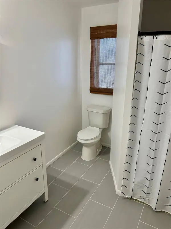 2895 SIESTA DR, Venice, FL 34293