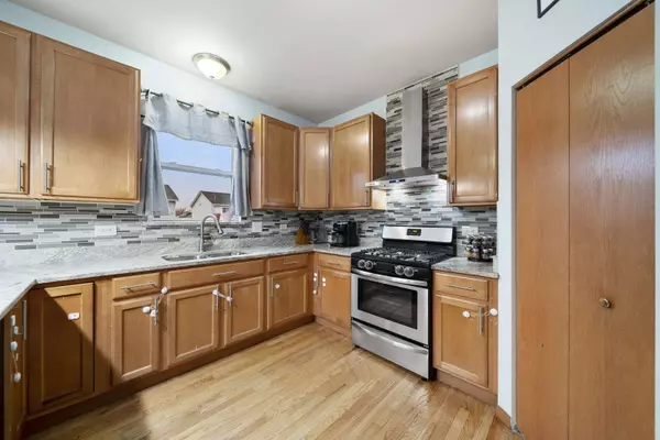 362 Zinnia Drive, Romeoville, IL 60446