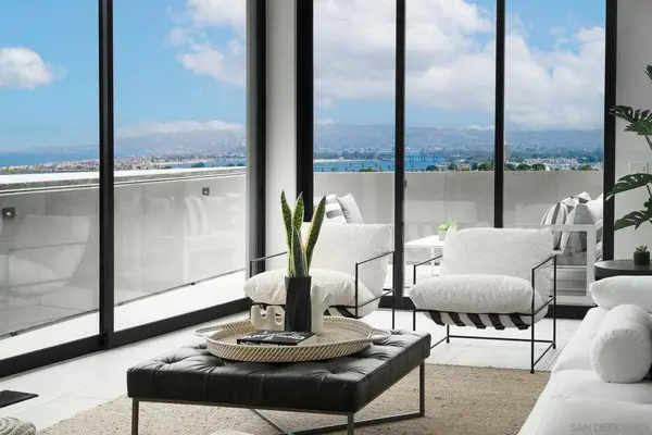 4533 Newport, San Diego, CA 92107