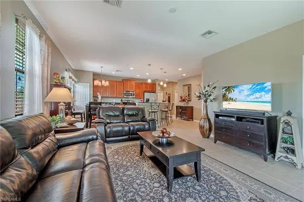 3782 Pino Vista WAY #4, Estero, FL 33928