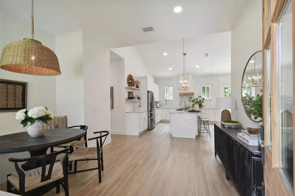 2009 E JEAN ST, Tampa, FL 33610