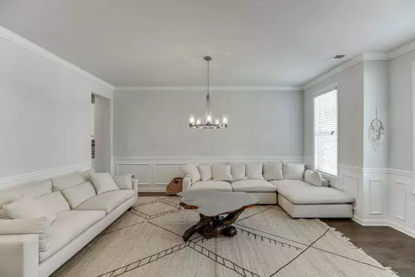 2071 Yvette WAY, Braselton, GA 30517