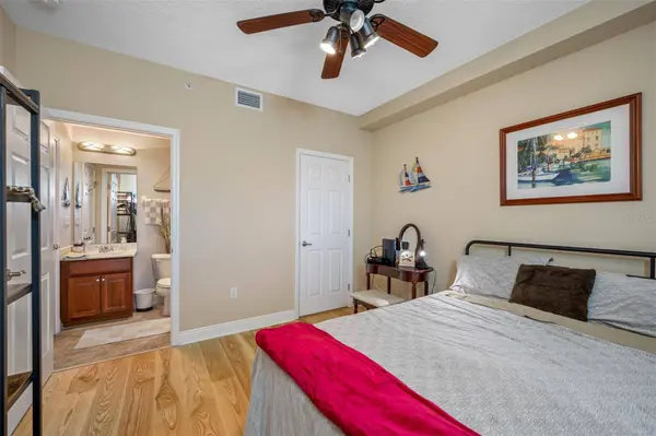 7040 KEY HAVEN RD #504, Seminole, FL 33777