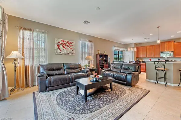 3782 Pino Vista WAY #4, Estero, FL 33928