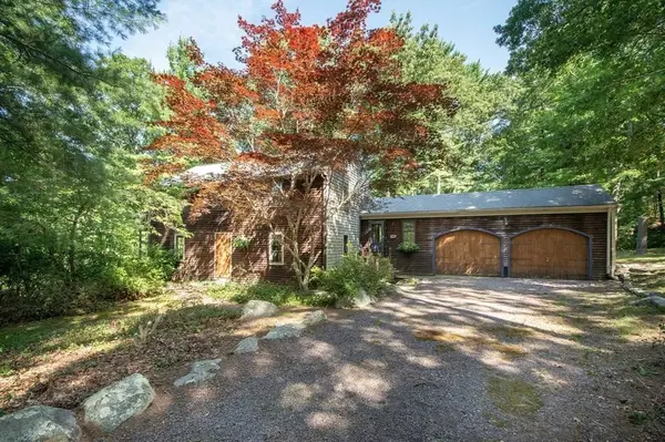 452 Franklin St, Duxbury, MA 02332