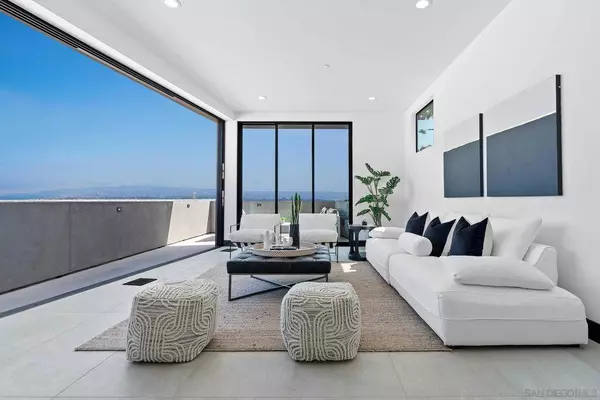 4533 Newport, San Diego, CA 92107