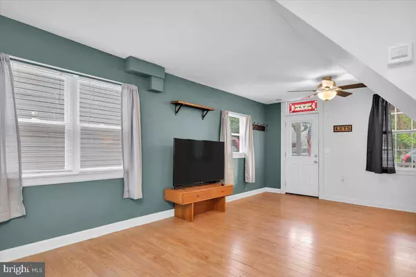 527 MAIN ST, Lumberton, NJ 08048