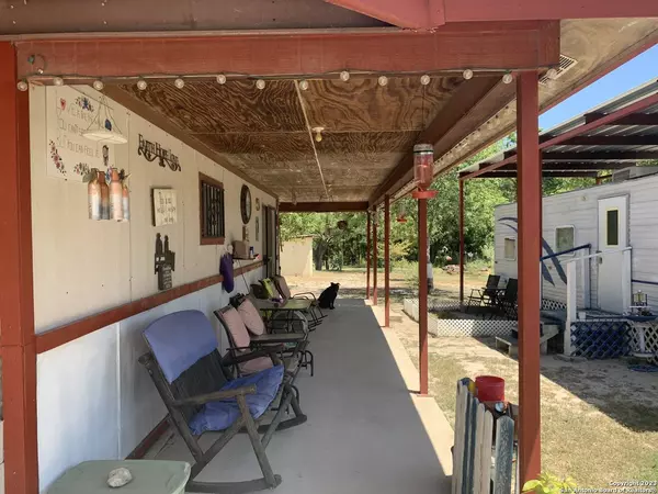 1085 Private Road 2415, Uvalde, TX 78801