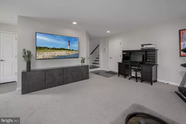 42 EDDY WAY, Marlton, NJ 08053