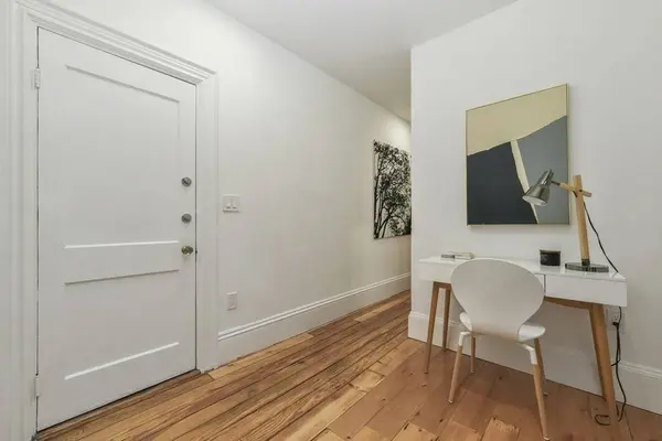 22 Bigelow Street #3B, Cambridge, MA 02139