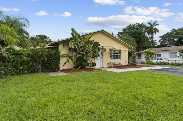 Lake Worth, FL 33463