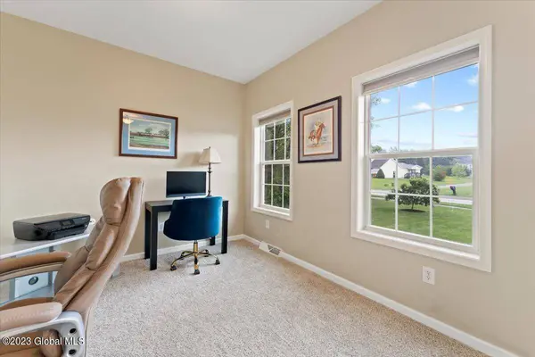 13 Fox Glove Way, Ballston Spa, NY 12020