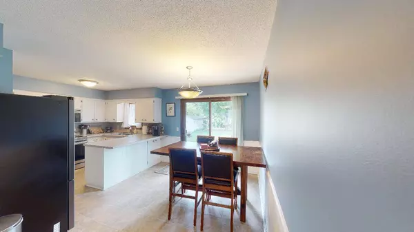 959 Swift ST S, Shakopee, MN 55379