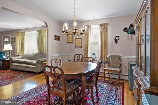 25 HERSHEL ST, Feasterville Trevose, PA 19053