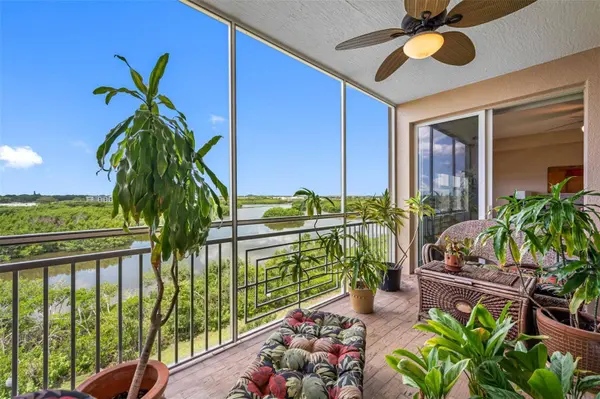 7040 KEY HAVEN RD #504, Seminole, FL 33777