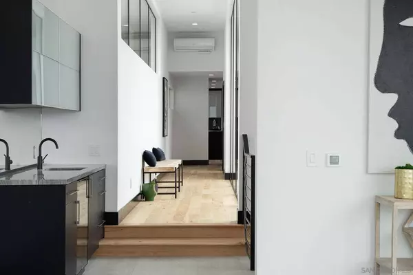 4533 Newport, San Diego, CA 92107