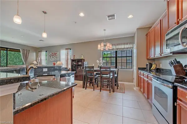 3782 Pino Vista WAY #4, Estero, FL 33928