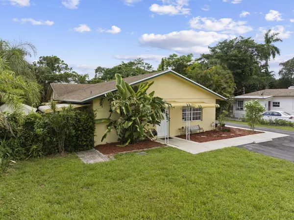 Lake Worth, FL 33463