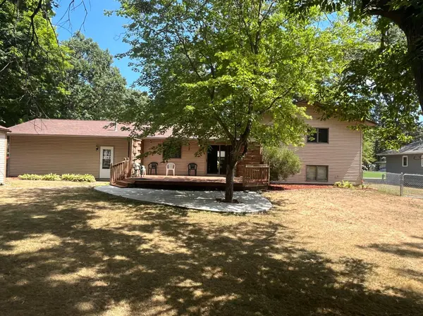 24823 21st AVE, Saint Augusta, MN 56301