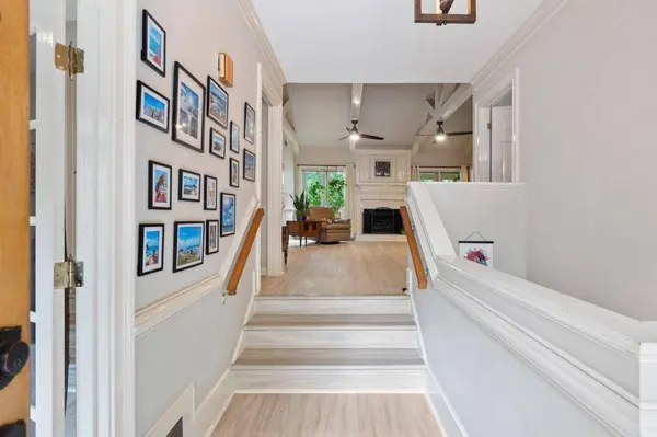 1091 Chartley DR SW, Lilburn, GA 30047