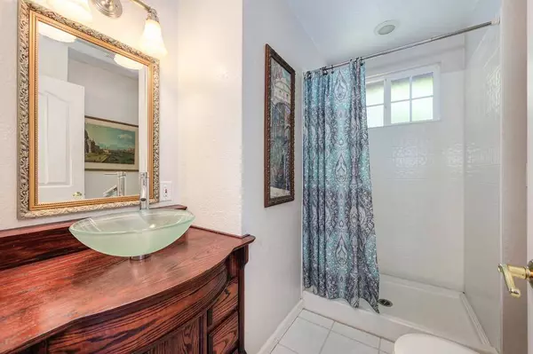 5605 Memory WAY, Fair Oaks, CA 95628