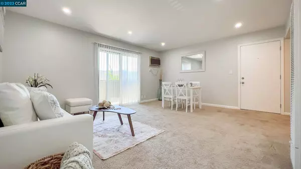 1133 Meadow Ln #10, Concord, CA 94520