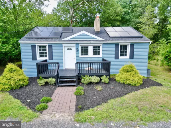 2427 WINSLOW RD, Williamstown, NJ 08094