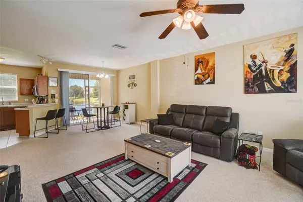 12351 COUNTRY WHITE CIR, Tampa, FL 33635