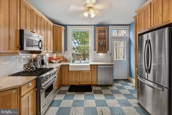 2011 GOUGH ST, Baltimore, MD 21231