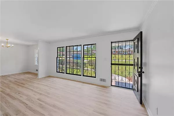 2619 Colonial DR, College Park, GA 30337