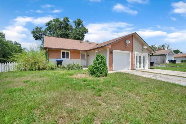 7707 LAKE GANDY CIR, Orlando, FL 32810