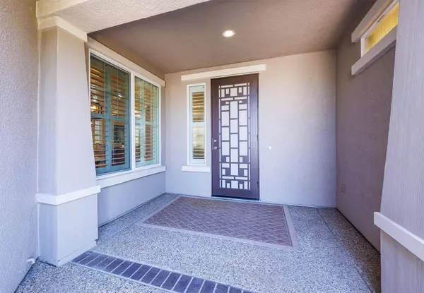 2603 Warbler LN, Lincoln, CA 95648