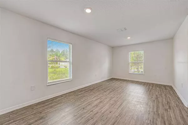 39 KATHLEEN TRL, Palm Coast, FL 32164