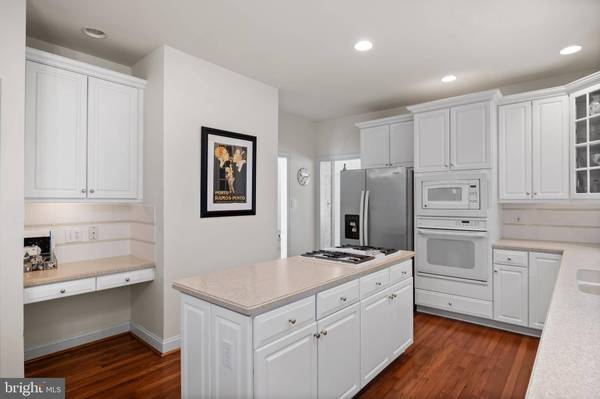 106 INVERNESS DR, Moorestown, NJ 08057