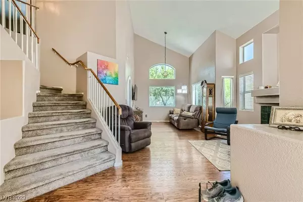 6928 White Lakes Avenue, Las Vegas, NV 89130