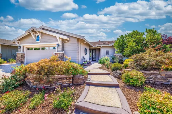 2603 Warbler LN, Lincoln, CA 95648