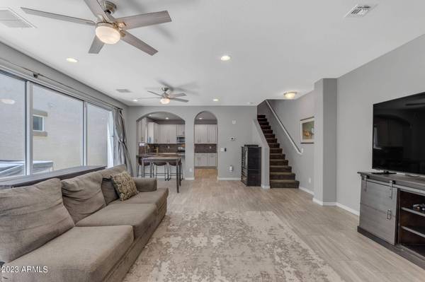 4383 E PONY Lane, Gilbert, AZ 85295