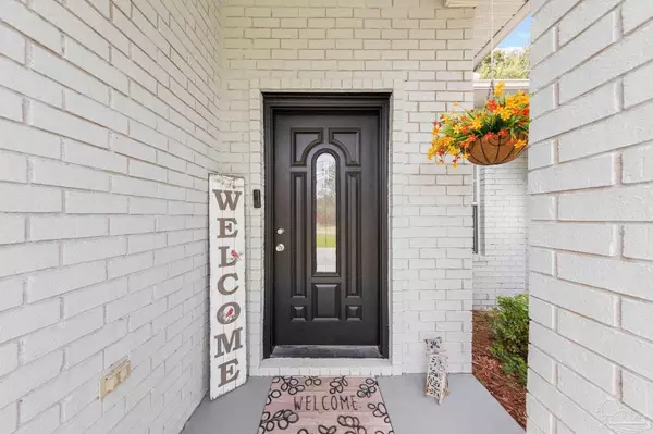 3534 Ashmore Ln, Pace, FL 32571