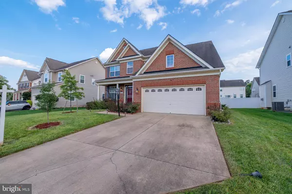 5050 ROYAL BIRKDALE AVE, Waldorf, MD 20602