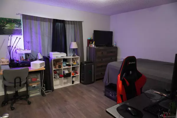 1623 Pentecost Way #3, San Diego, CA 92105