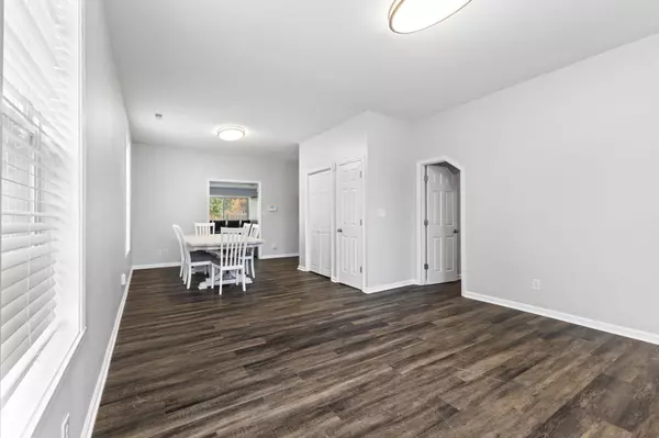 1421 Deloss ST, Indianapolis, IN 46201